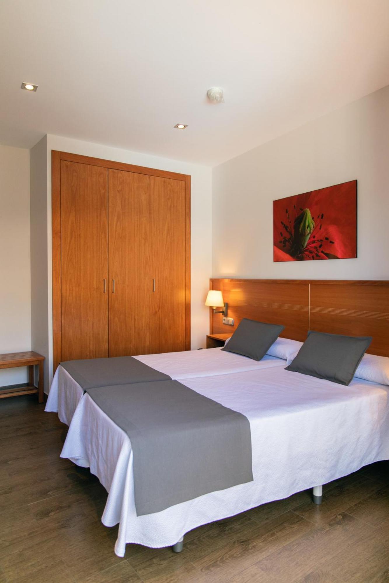 Aparthotel Cal Marcal Puig-reig  Exterior foto
